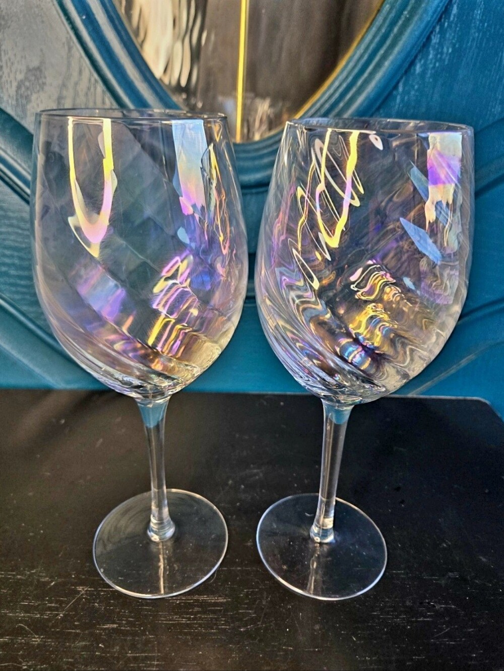 Vintage Pair of 2 Iridescent Optic Ribbed Large 9.5"Wine Glasses Glasses